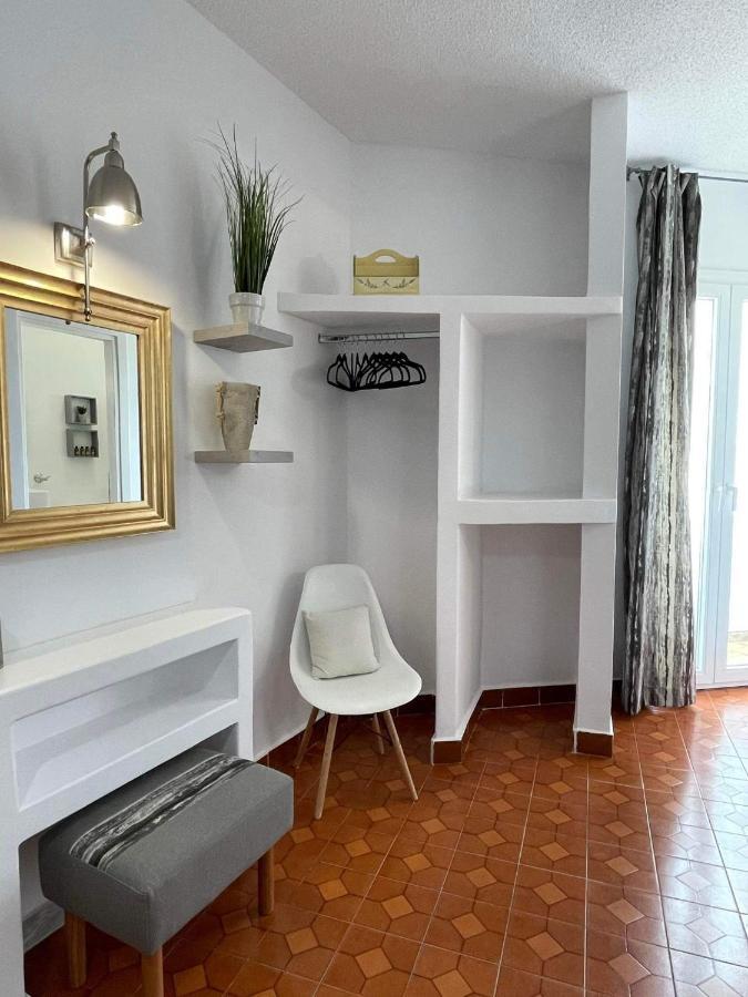 Milos Inn Adamantas  Zewnętrze zdjęcie