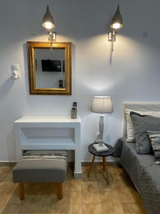 Milos Inn Adamantas  Zewnętrze zdjęcie