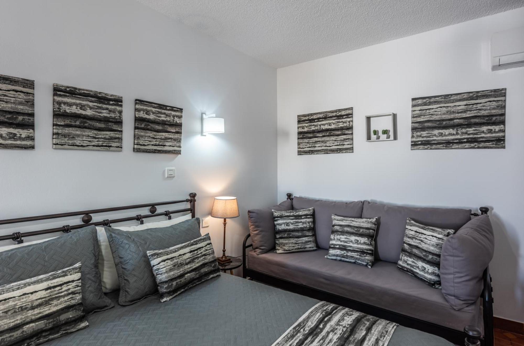 Milos Inn Adamantas  Zewnętrze zdjęcie